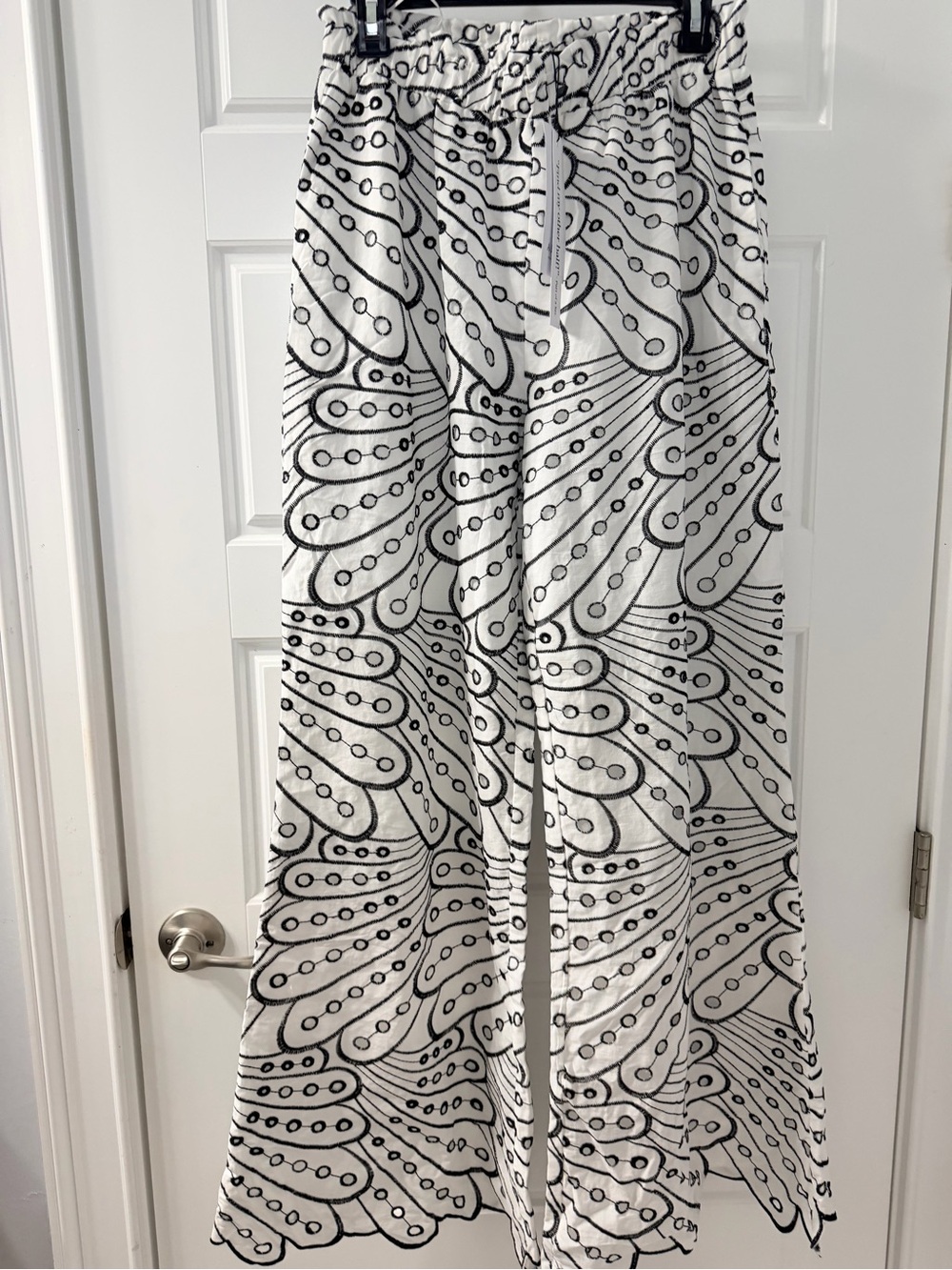 AKIRA White and Black Patterned Jumpsuit Pantsuit - Picture 6 of 11